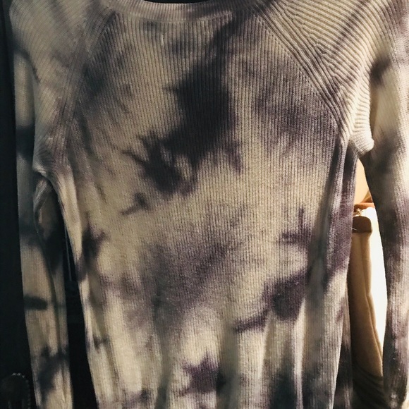 NWOT tye dye sweater - Picture 5 of 7